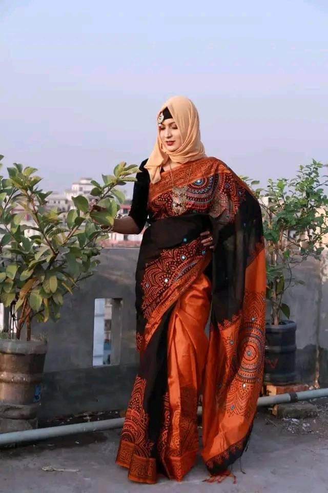 Dhupiyan Silk Saree