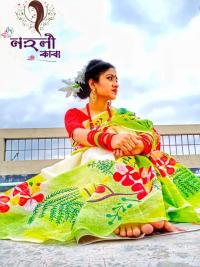 হাফসিল্ক শাড়ীতে হ্যান্ডপ্রিন্ট তুলির কাজ করা