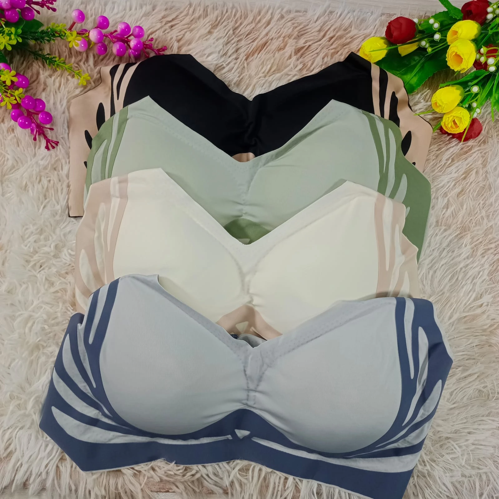 Imported Premium soft stretch comfortable push-up sports bra