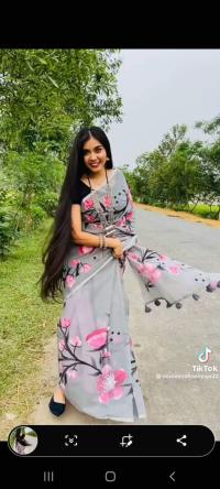 হাফসিল্ক শাড়ীতে হ্যান্ডপ্রিন্ট তুলির কাজ করা